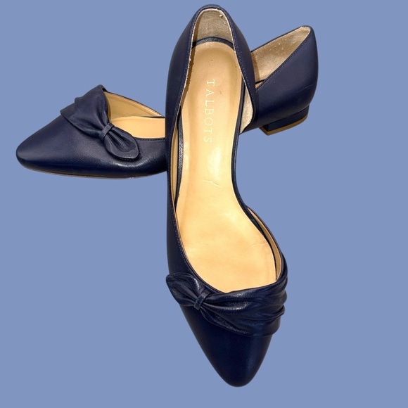 TALBOTS EDISON PLEATED DORSAY FLATS - NAPPA LEATHER Navy 9.5M - Picture 6 of 7